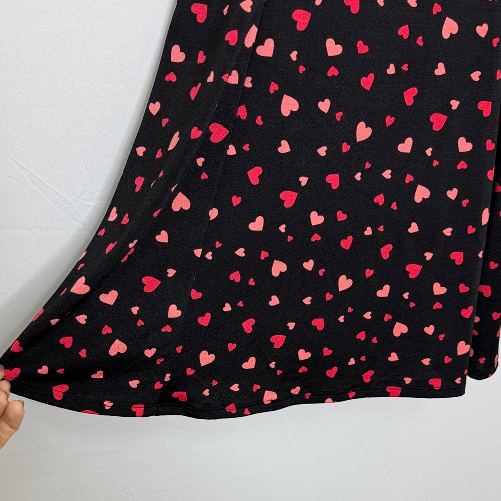 Lily Rose Juniors Black Dress with Pink Heart Design - Picture 4 of 7